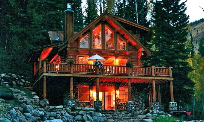 Basalt House | The Cabin at Ruedi Shores