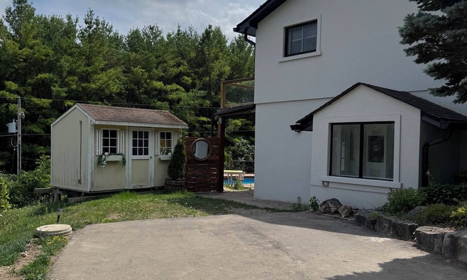 Caledon House | The Caledon Retreat