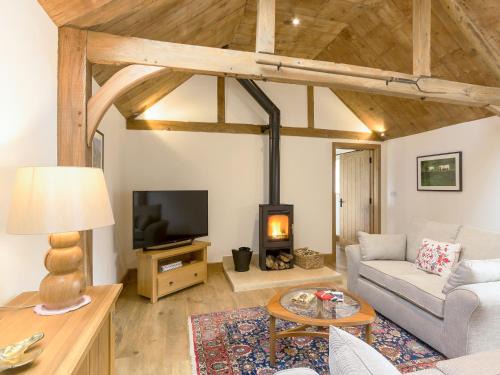 Bushton House | The Calf Shed-Ukc2113