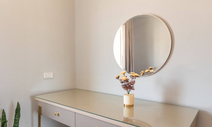 New Cairo Apartment | The Calm Corner1BR W/Balcony,Lotus,By Travelholic