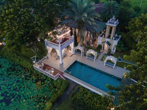 San Sai Hotel | The Cathay Resort & Spa