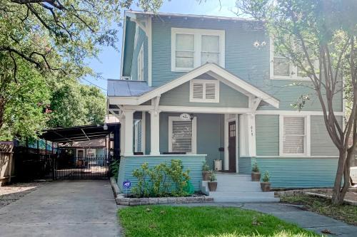 King William House | The Cedar House