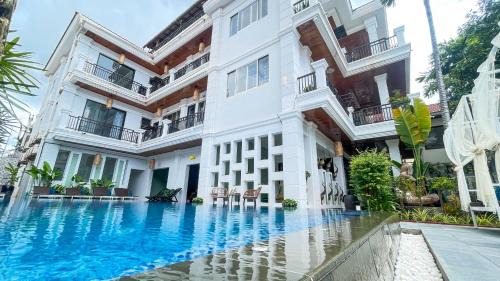Downtown Siem Reap Hotel | The Center Point