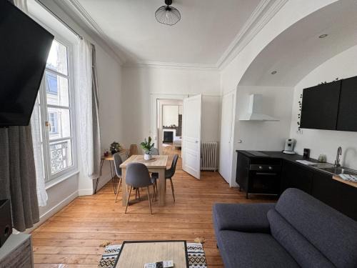 Ecommoy Apartment | The Central - 5p - Rêve au Mans