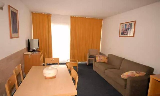 Eaux-Bonnes Apartment | THE CHALET - Pool 10 - 3 Rooms for 8 People