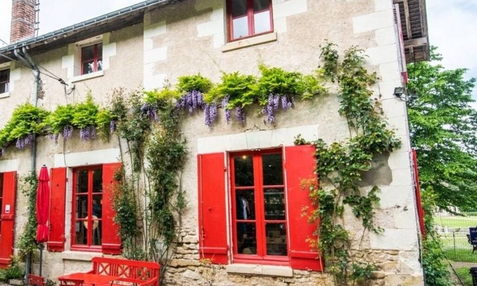 Amboise Apartment | The Chanteloup Pagoda