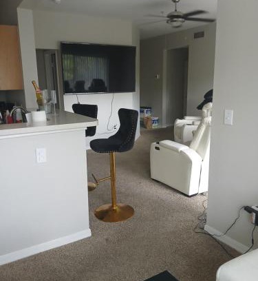 Austin Apartment | The Charington At Bluff Springs