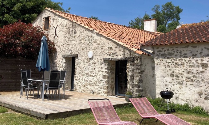 Sallertaine House | The charming 3 gîtes du Gazeau 11 km from the beach