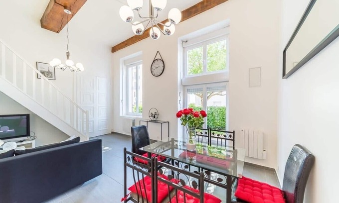 Saulaie - Claveliere Apartment | The charming Fleury 2 bedrooms Oullins