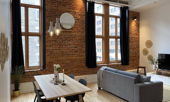 Saint-Roch Apartment | The Charming St-Joseph