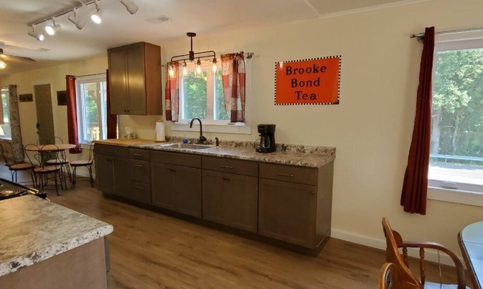 Hardin County House | The Chestnut Home by Garden of the Gods in the Shawnee National Forest