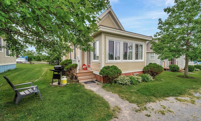 Cherry Valley House | The Chicory - 4 Meadow View