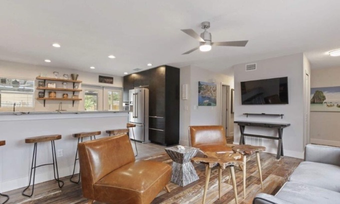 Altamonte Springs House | THE CHLOE by EVRH