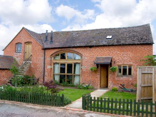 Pontesbury House | The Coach House