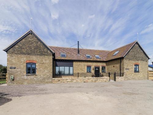 Sandwich House | The Coach House - Ukc2772