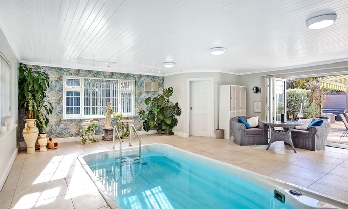 Felpham Bed & Breakfast | The Coast House B&B