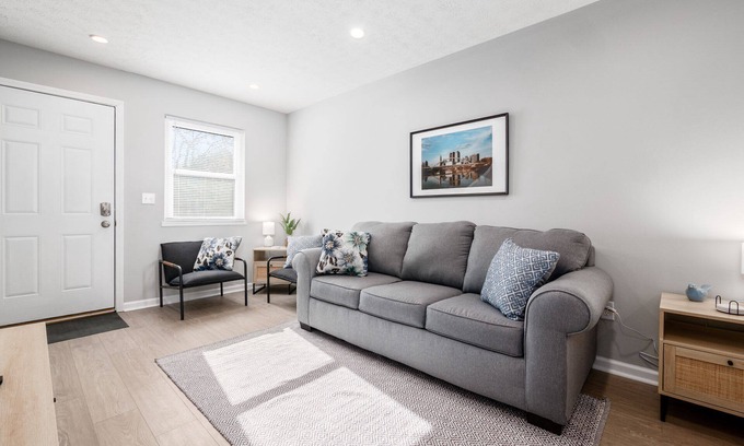 Downtown Columbus Apartment | The Cobbler 's Abode