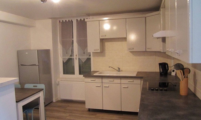 Saint-Jean-en-Royans Apartment | The Cocoon Emma-1appart. country side 50m from the village center