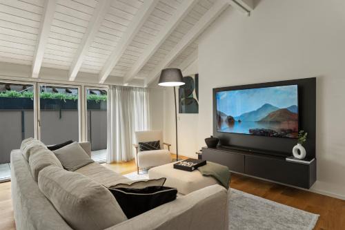 Como City Centre Apartment | The Como City Golden Loft by Aura Luxury Collection