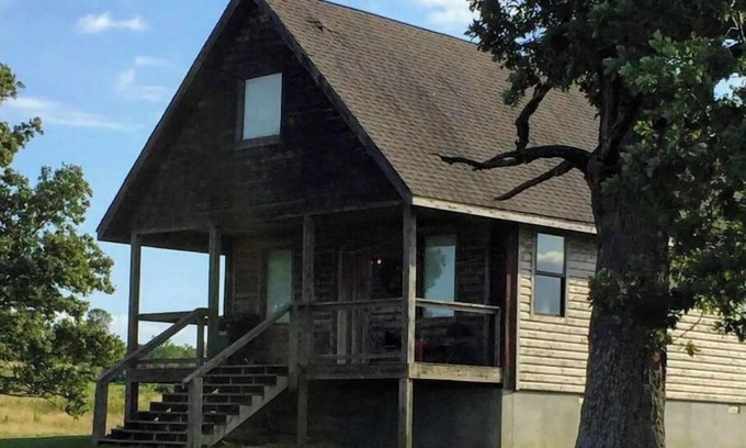 Compton Cabin | The Connie Cabin