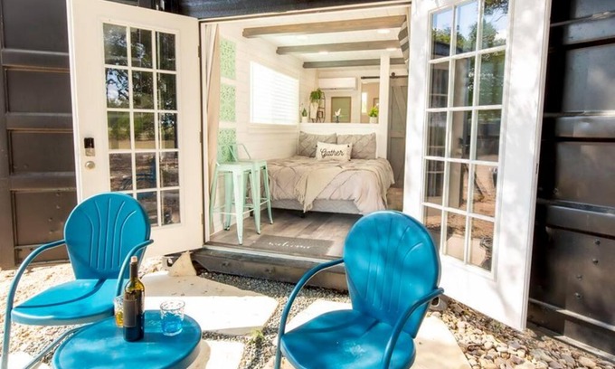Johnson City House | The Container Retreat @ 290 Wine Trail #9 Get away today!