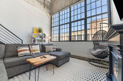 Otterbien Home Apartment | The Coolest Loft in the Cincinnati Area