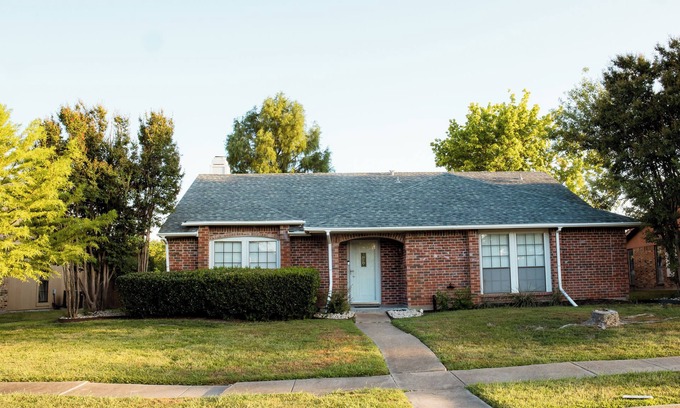 Garland House | "The Cooper Nest" Home Away from Home!