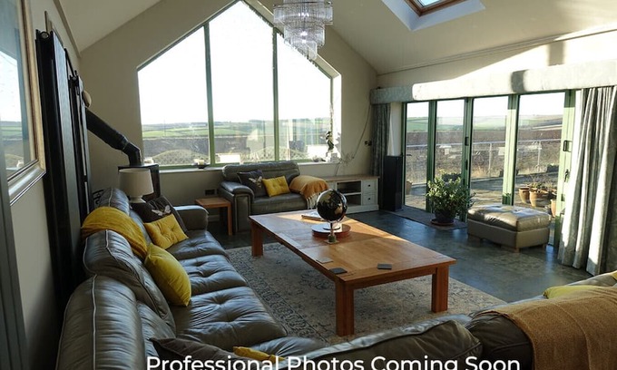 Langtoft House | The Corn Mill, LangtoftThe Corn Mill, Langtoft inc Hot Tub & Games Room