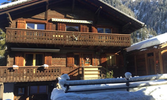 Versegeres Bed & Breakfast | The cosy Isba - Chambre d hôtes - Val de Bagnes - Verbier