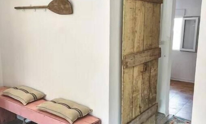 Charneca de Caparica e Sobreda Cabin | The Cottage