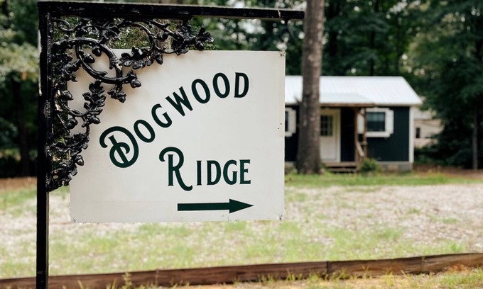 Whitehouse Cottage | The Cottage at Dogwood Ridge.