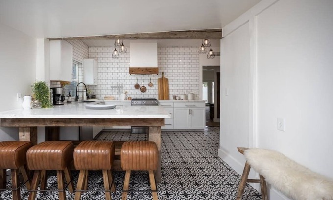 South Scottsdale House | The cottage at Scottsdale bungalows