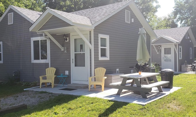 North Lakeport Cottage | The Cottage Cottage