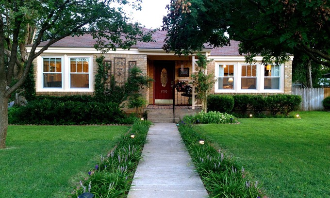 Canyon Cottage | The Cottage Guest Home - Great Canyon location, near WTAMU and Palo Duro Canyon