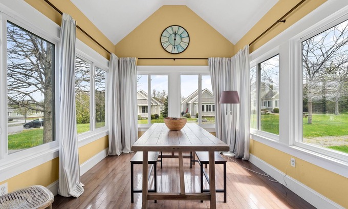 Cherry Valley House | The Cottontail - 6 Meadow View