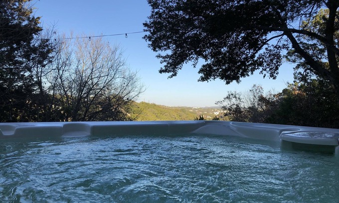 Cardinal Hills Estates House | The Cozy Coop In Texas Hill Country Near Austin
