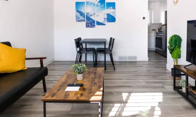 Sugar House Apartment | The Cozy Crib/Spacious & Workspace w/Monitor
