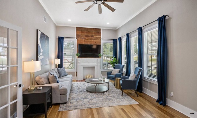 Brenham House | The Cozy Pecan: Charming Brenham Retreat