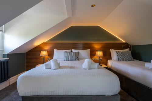 Hackney Central House | The Crown Pub & Guesthouse