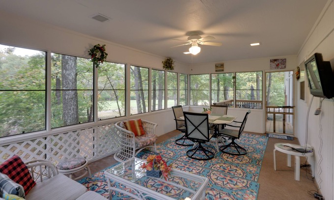 Hot Springs Village House | The Crystal House w/ Sunroom & Golf Green Views!