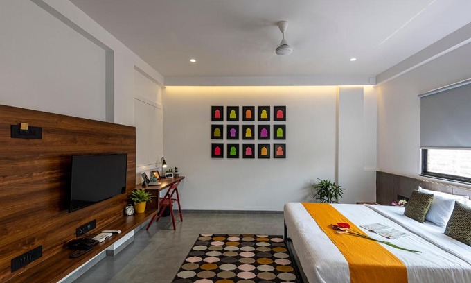 Solapur Hotel | The Cult Stay
