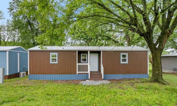 Decatur House | The Daisy- Decatur Family Tiny Home
