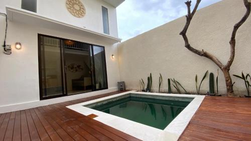 Renon Villa | The Daneshwara