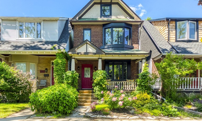 Old East York House | The Danforth Retreat