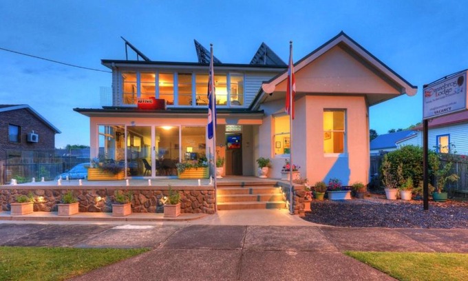 Devonport Hotel | The Dannebrog Lodge