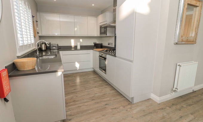 Beadnell Cottage | The Deck House