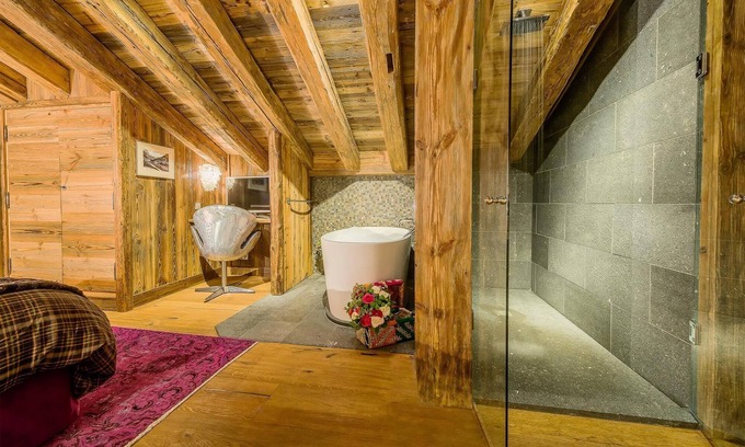 Val-d'Isere Ski Chalet | The Denali Cabin - 5 room chalet 8 people