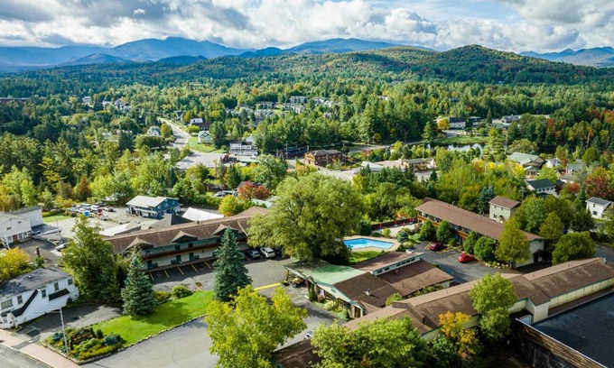 Lake Placid Cabin | The Devlin