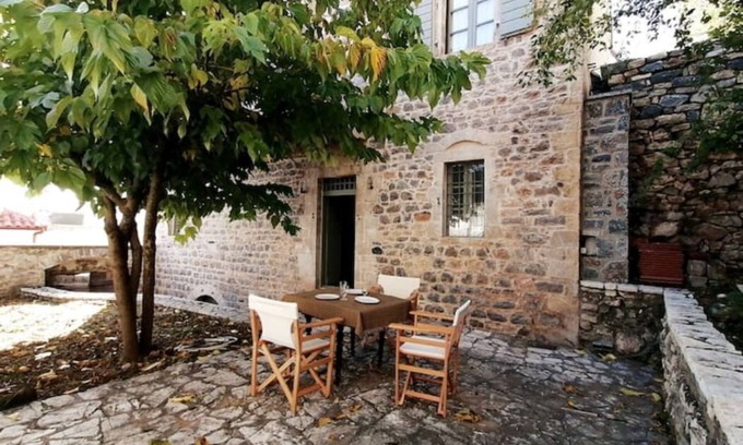 Lagadia House | The Doctor’s Mansion - Arkadia