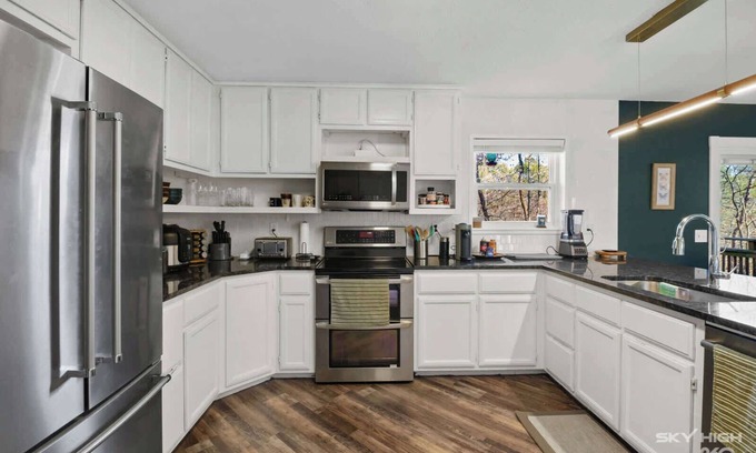 Bella Vista House | The Dodman-Family Home in Bella Vista
